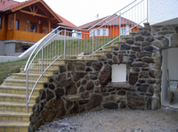 Nierogeländer Treppe